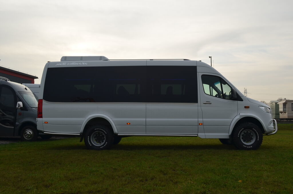 Новый Микроавтобус, Пассажирский фургон MERCEDES-BENZ Sprinter 519 4x4 high and low drive: фото 3