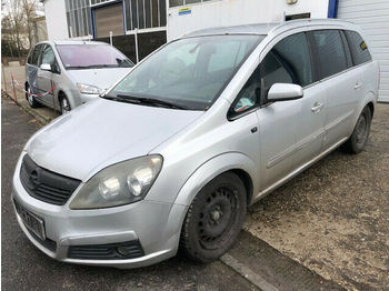 Микроавтобус Opel Zafira B Edition