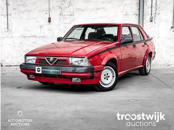 Alfa Romeo 75  1.8 Turbo - Легковой автомобиль
