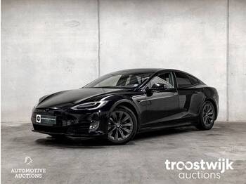 Tesla Model S 75D Base - Легковой автомобиль