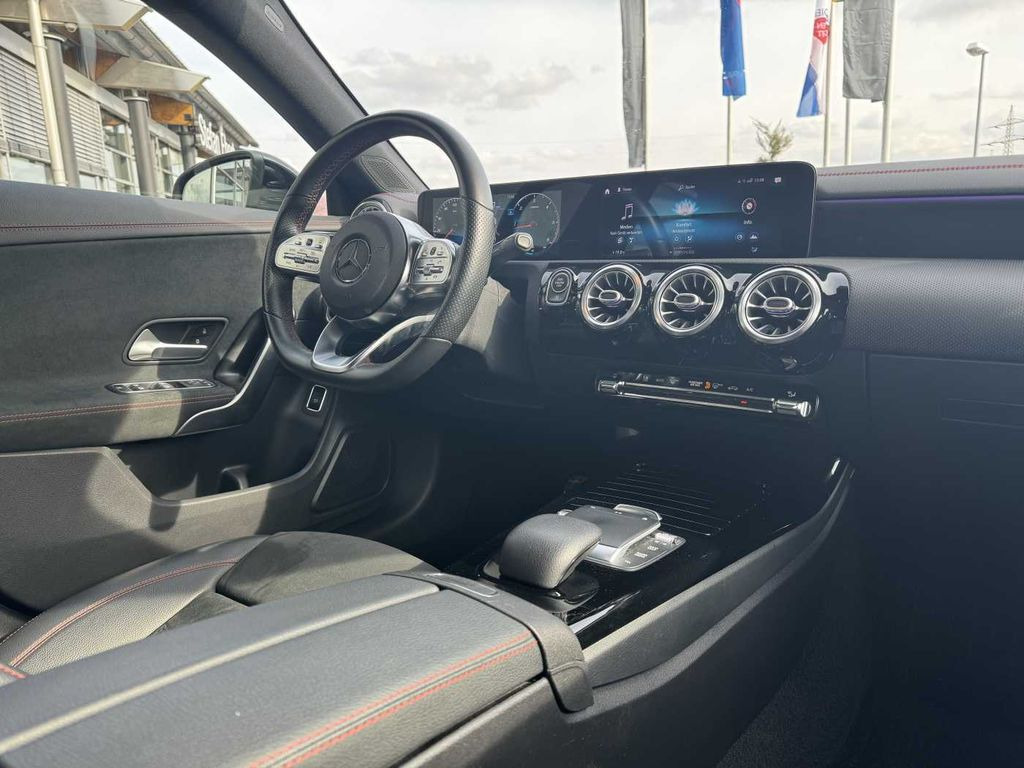 Легковой автомобиль Mercedes-Benz CLA 200d Shooting Brake AMG+19+LED +IHC+Ambiente: фото 14