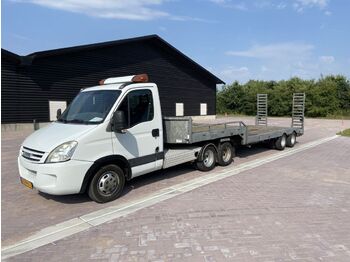 Малотоннажный седельный тягач Iveco Daily 35C18 met veldhuizen oplegger 10 ton laadvermogen: фото 1
