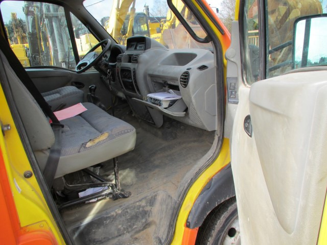 Фургон с закрытым кузовом Renault 130.35: фото 8
