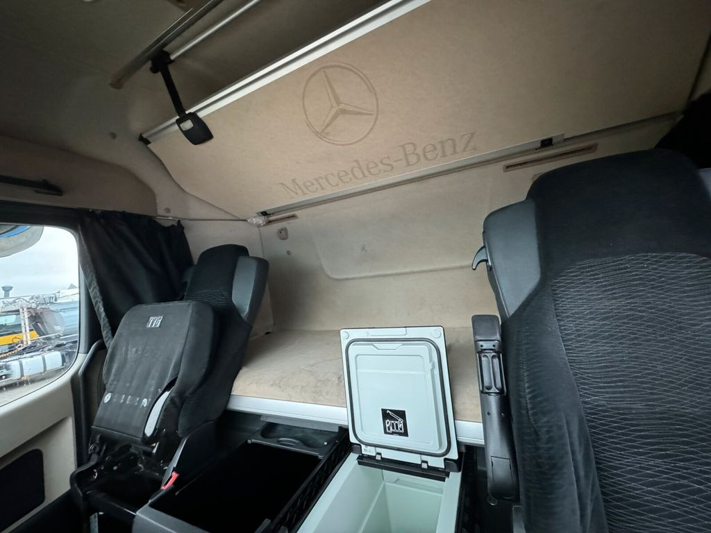Тентованный грузовик Mercedes-Benz ACTROS 2542 6x2 Euro 6 Jumbo Pritsche *Stapler: фото 22