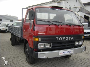 Toyota W95L-MDDT3 - Самосвал