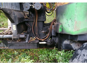 Лесной трактор John Deere 1410 D breaking for parts: фото 4