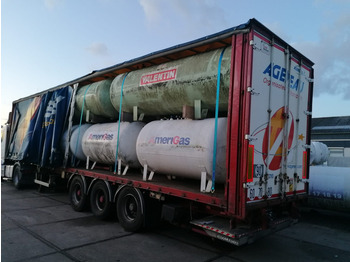 Тентованный полуприцеп Curtain semi-trailer with used aboveground 2700 &4850L tanks Gas, Gaz, LPG, GPL, Propane, Butane tank ID 8.370: фото 1