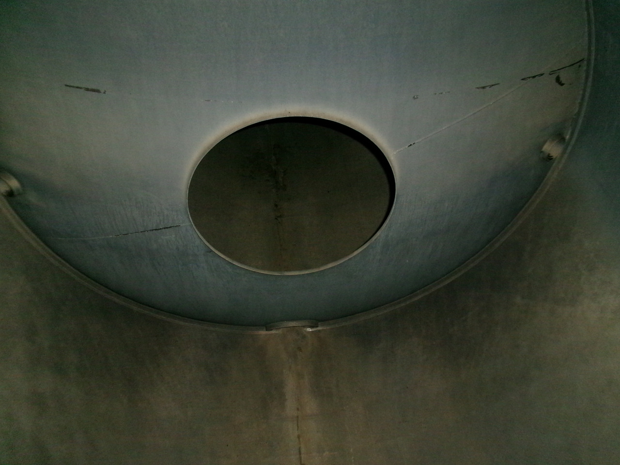Полуприцеп-цистерна для транспортировки химикатов Magyar Chemical tank inox L4BH 32.5 m3 / 1 comp: фото 24