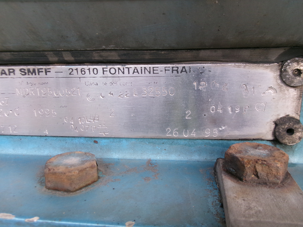 Полуприцеп-цистерна для транспортировки химикатов Magyar Chemical tank inox L4BH 32.5 m3 / 1 comp: фото 39