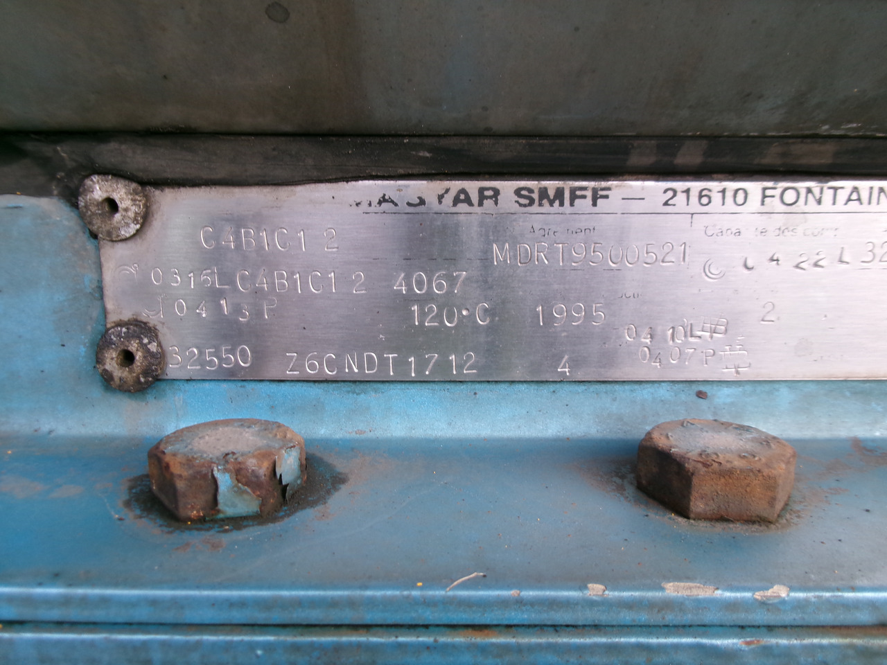Полуприцеп-цистерна для транспортировки химикатов Magyar Chemical tank inox L4BH 32.5 m3 / 1 comp: фото 38
