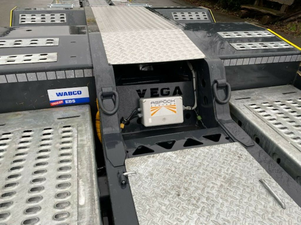 Новый Полуприцеп-автовоз Vega Truck Carrier Zink+Lenk+LED: фото 5