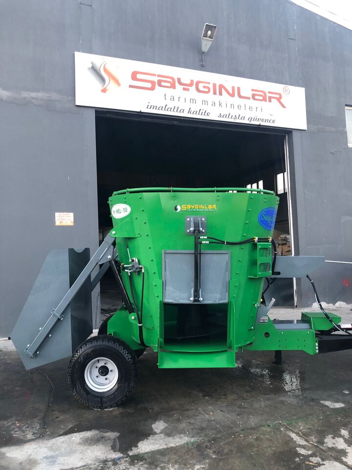 Новый Инвентарь для животноводства SAYGINLAR vertical feed mixer wagon: фото 4
