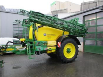 Прицепной опрыскиватель John Deere M740I