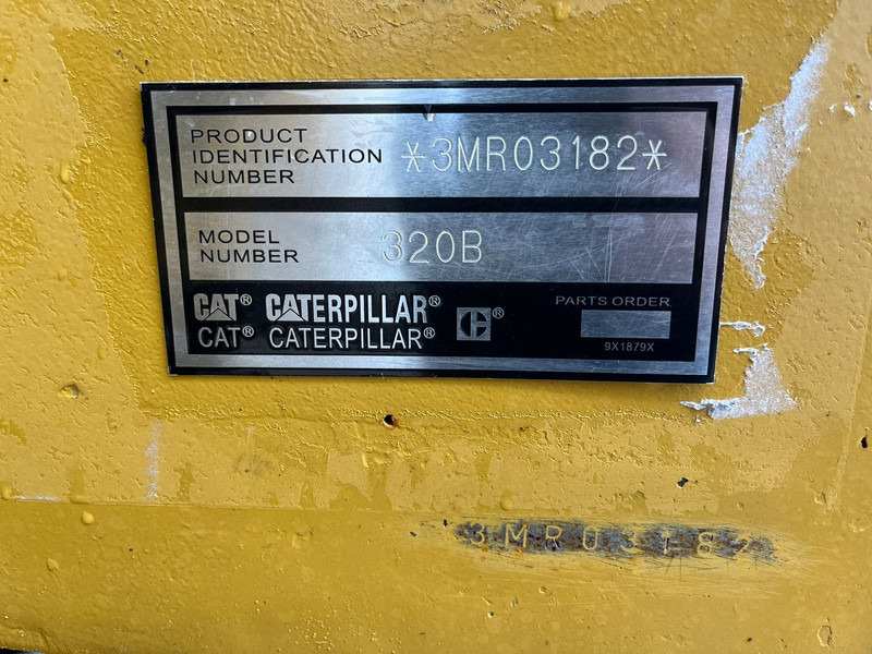 Экскаватор Caterpillar 320B: фото 15