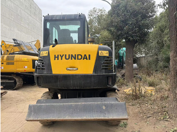 Колёсный экскаватор Cheap price used hyundai R60w-9 wheeled excavator for sale: фото 3