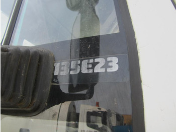 Грузовик с подъемником Iveco Eurotech 135E23: фото 3