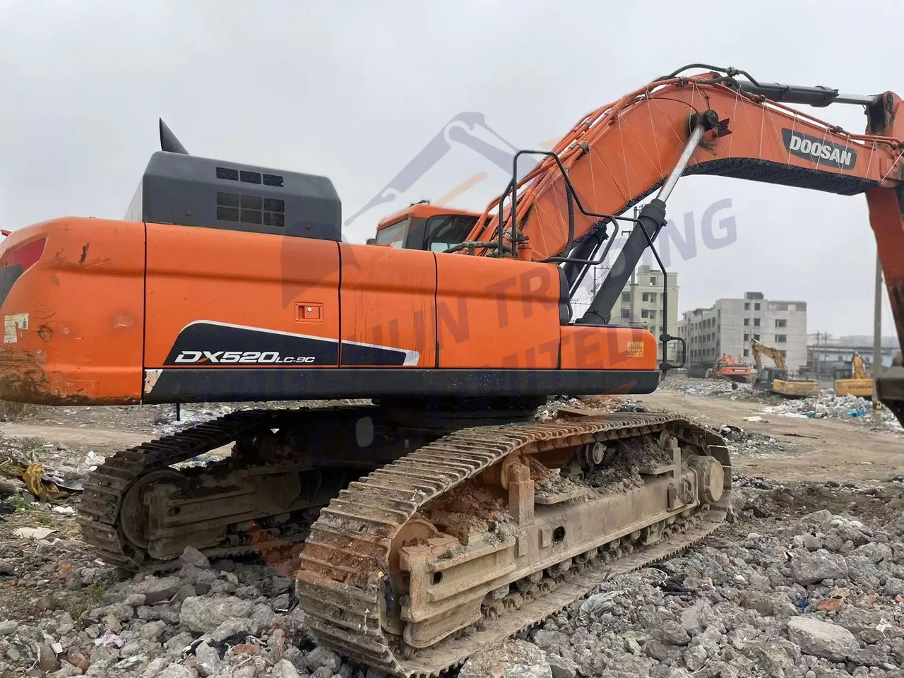 Гусеничный экскаватор Low running hours Used Doosan excavator DX520LC-9C in good condition for sale: фото 3