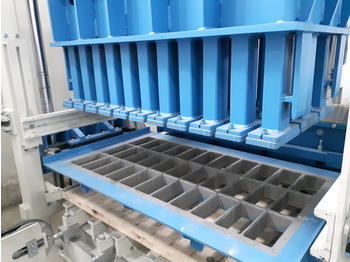 Новый Оборудование для бетонных работ SUMAB High quality vibration compression moulds: фото 1
