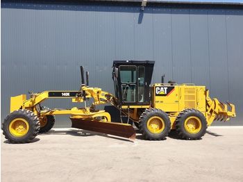 Грейдер CATERPILLAR 140K