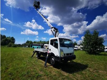 Грузовик с подъемником NISSAN CABSTAR NT 400