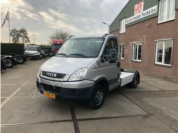 Тягач Iveco 40C18/T EURO 4 LD | Automaat | Luchtvering