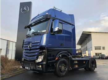 Тягач Mercedes-Benz Actros 1851 LS GigaSpace Retarder Safety Pack: фото 1