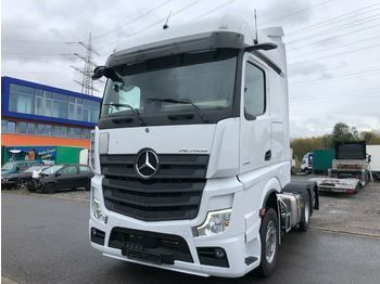 Тягач Mercedes-Benz Actros 2551 L, BigSpace: фото 1