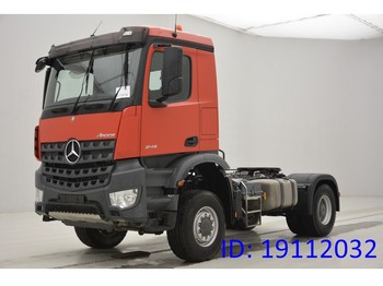 Тягач Mercedes-Benz Arocs 2145AS - 4x4: фото 1