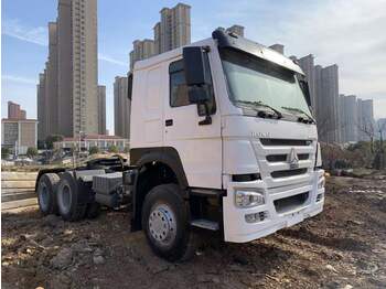 Тягач SINOTRUK Howo tractor unit