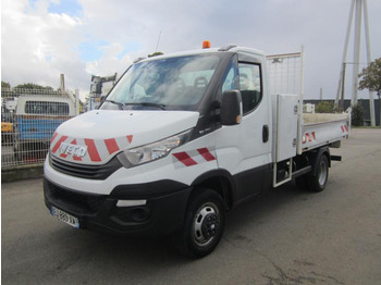 Малотоннажный самосвал IVECO Daily