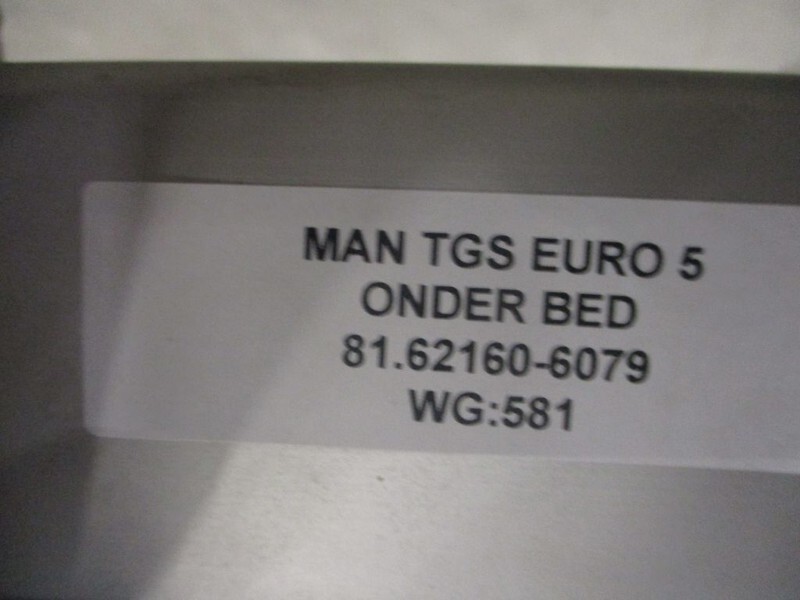 Кабина и интерьер для Грузовиков MAN TGS 81.6210-6079 ODNER BED EURO 5: фото 4