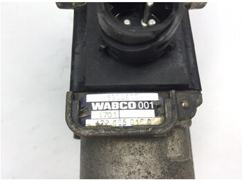 Клапан Wabco 95XF (01.97-12.02): фото 4