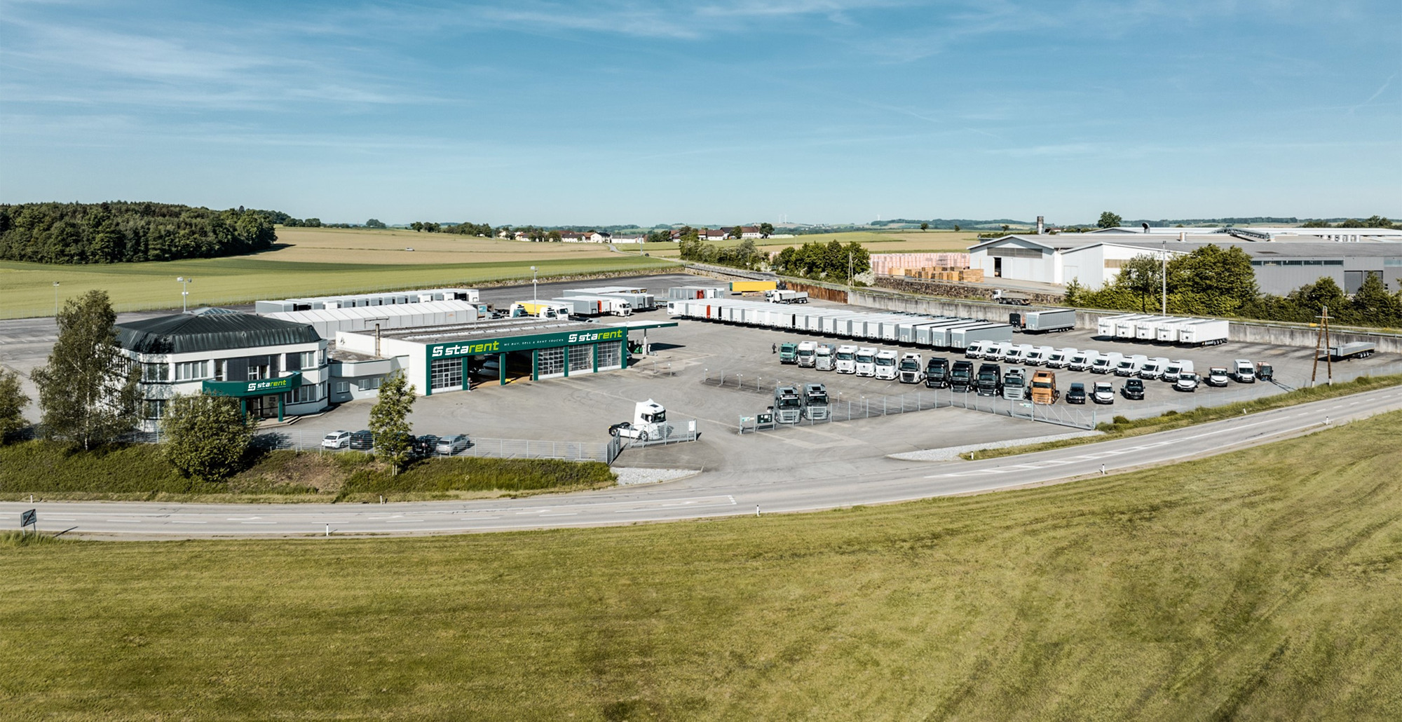 STARENT Truck & Trailer GmbH - Дома на колесах undefined: фото 1