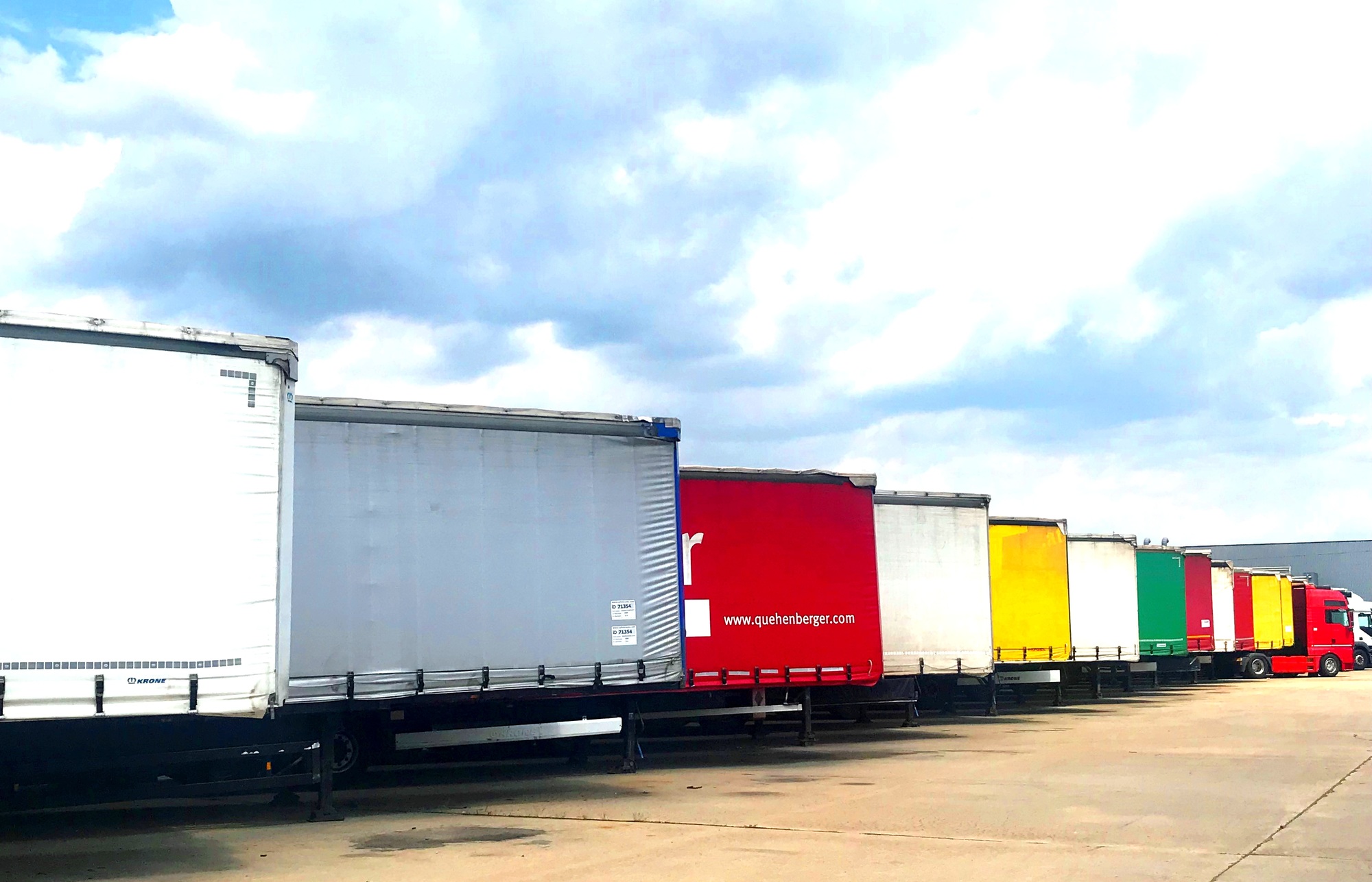 AIC TRUCKS SA - Коммунальная и специальная техника undefined: фото 4