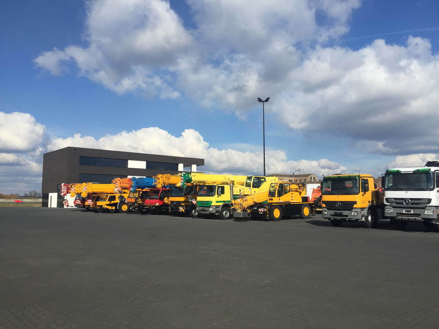 Geurts Trucks B.V. - Прицепы undefined: фото 5