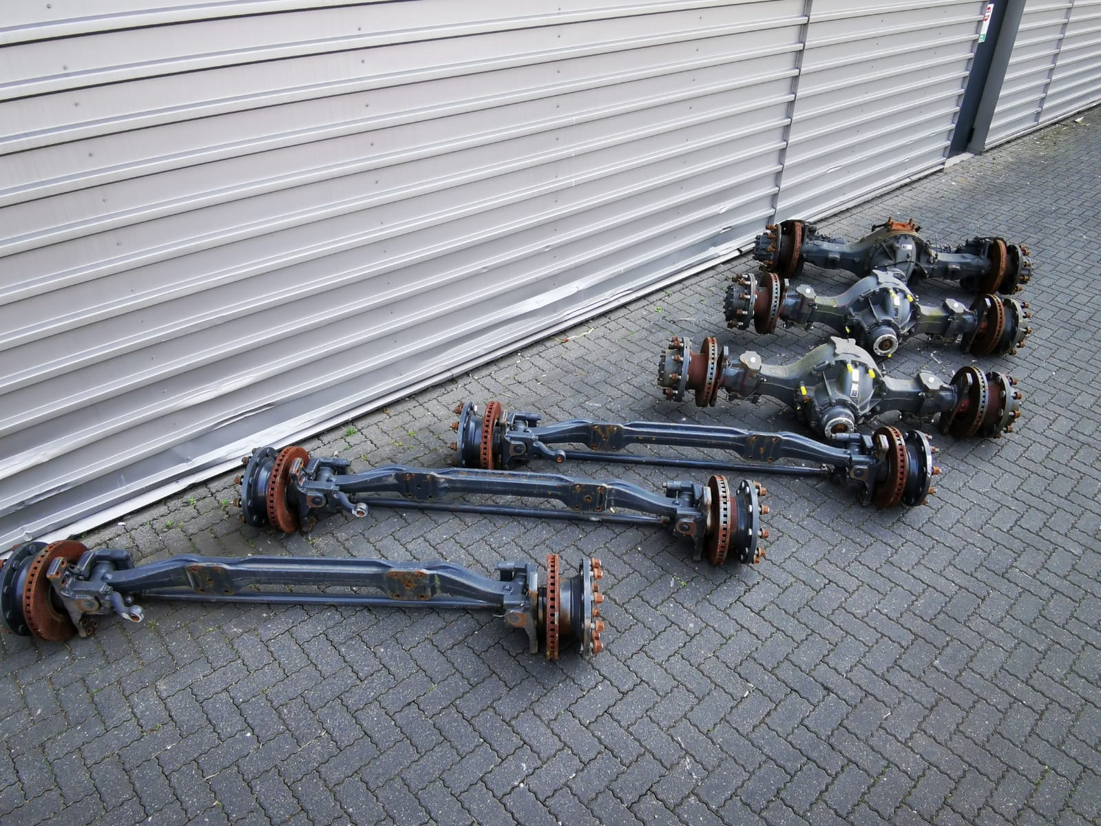 BAS PARTS & TYRES B.V. - объявления о продаже undefined: фото 11