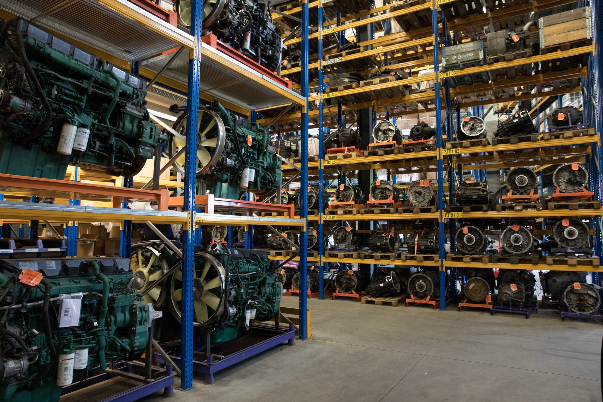 BAS PARTS & TYRES B.V. - объявления о продаже undefined: фото 1