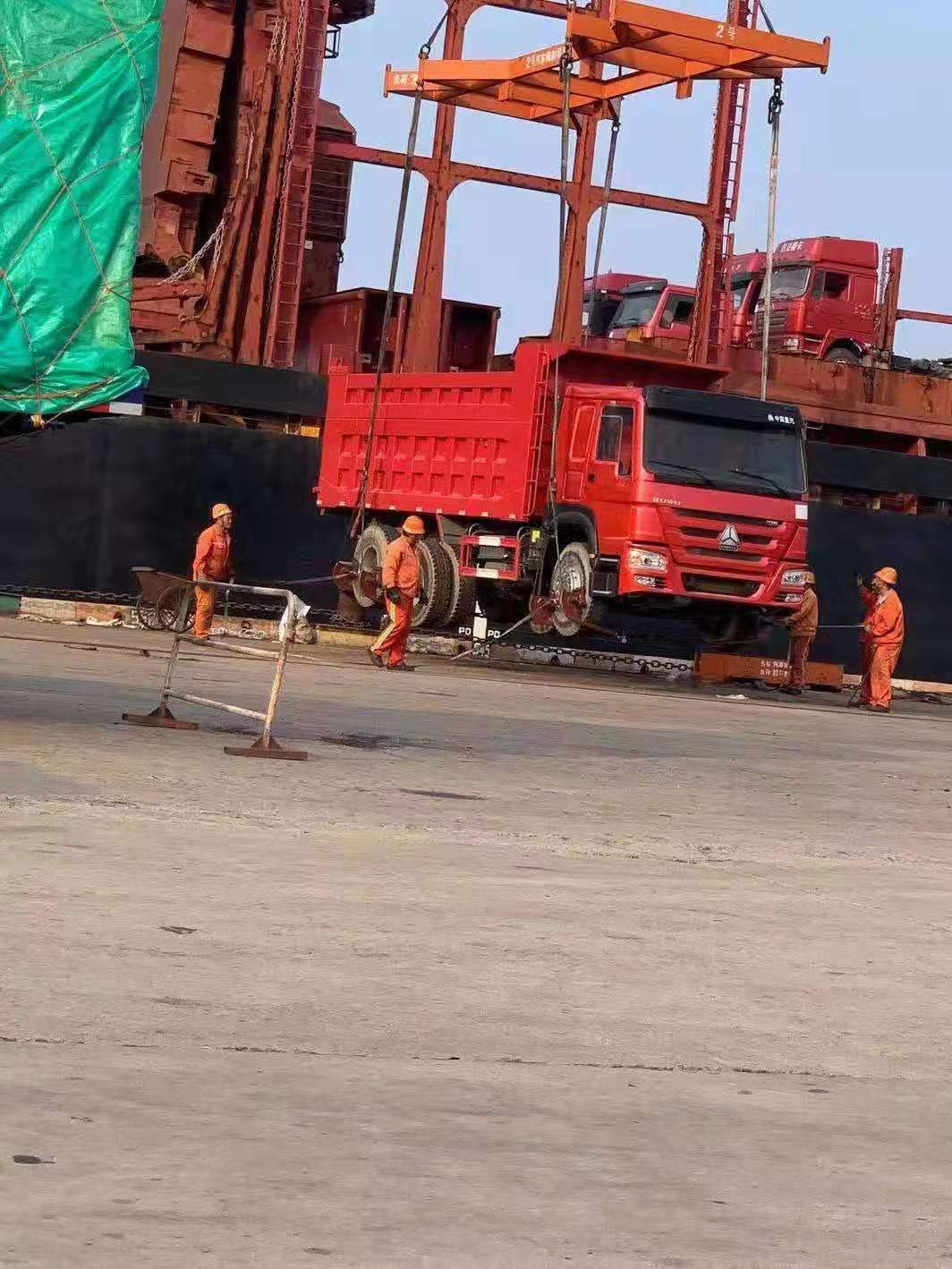 Shandong Guhong Auto Industrial CO., LTD - Грузовики - Год: 2020, 6х4, кондиционер undefined: фото 5