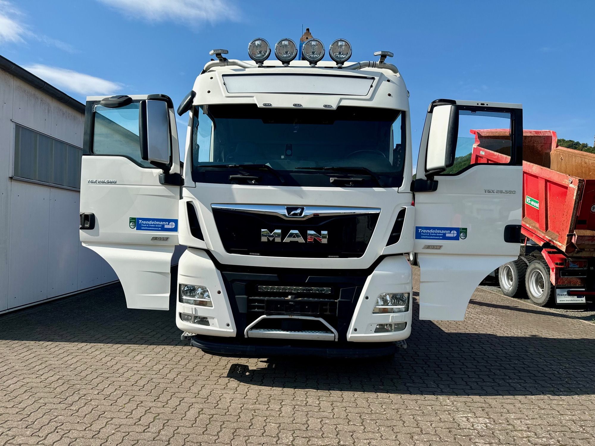 Annette Trendelmann Truck GmbH  - объявления о продаже undefined: фото 8