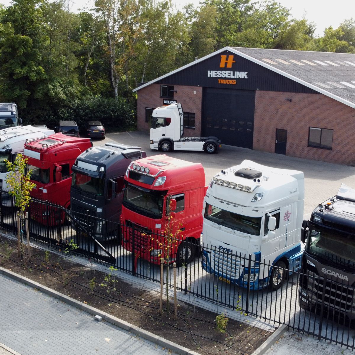 Hesselink Trucks B.V. undefined: фото 8