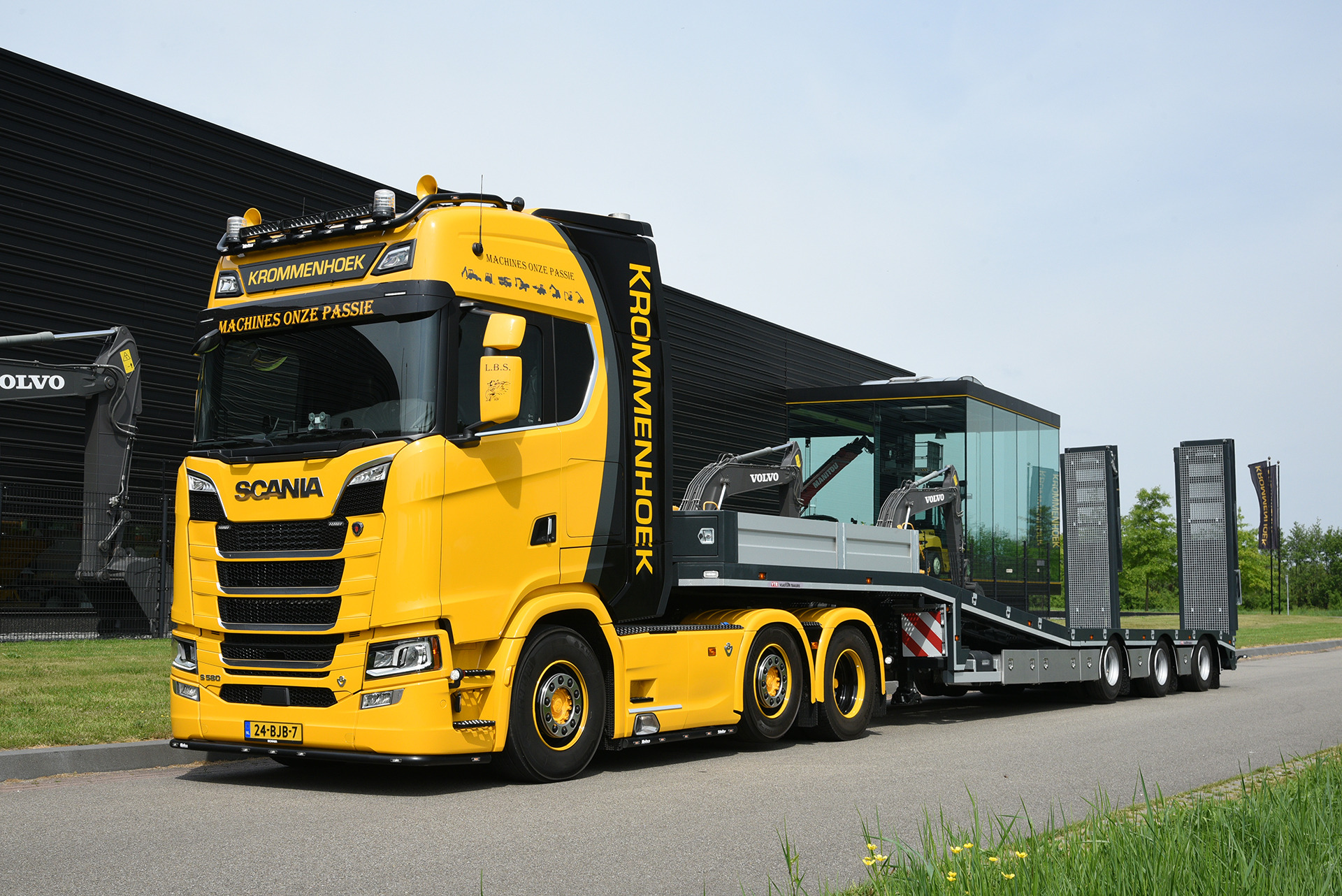 Handelsonderneming Krommenhoek BV - Строительная техника XCMG undefined: фото 1