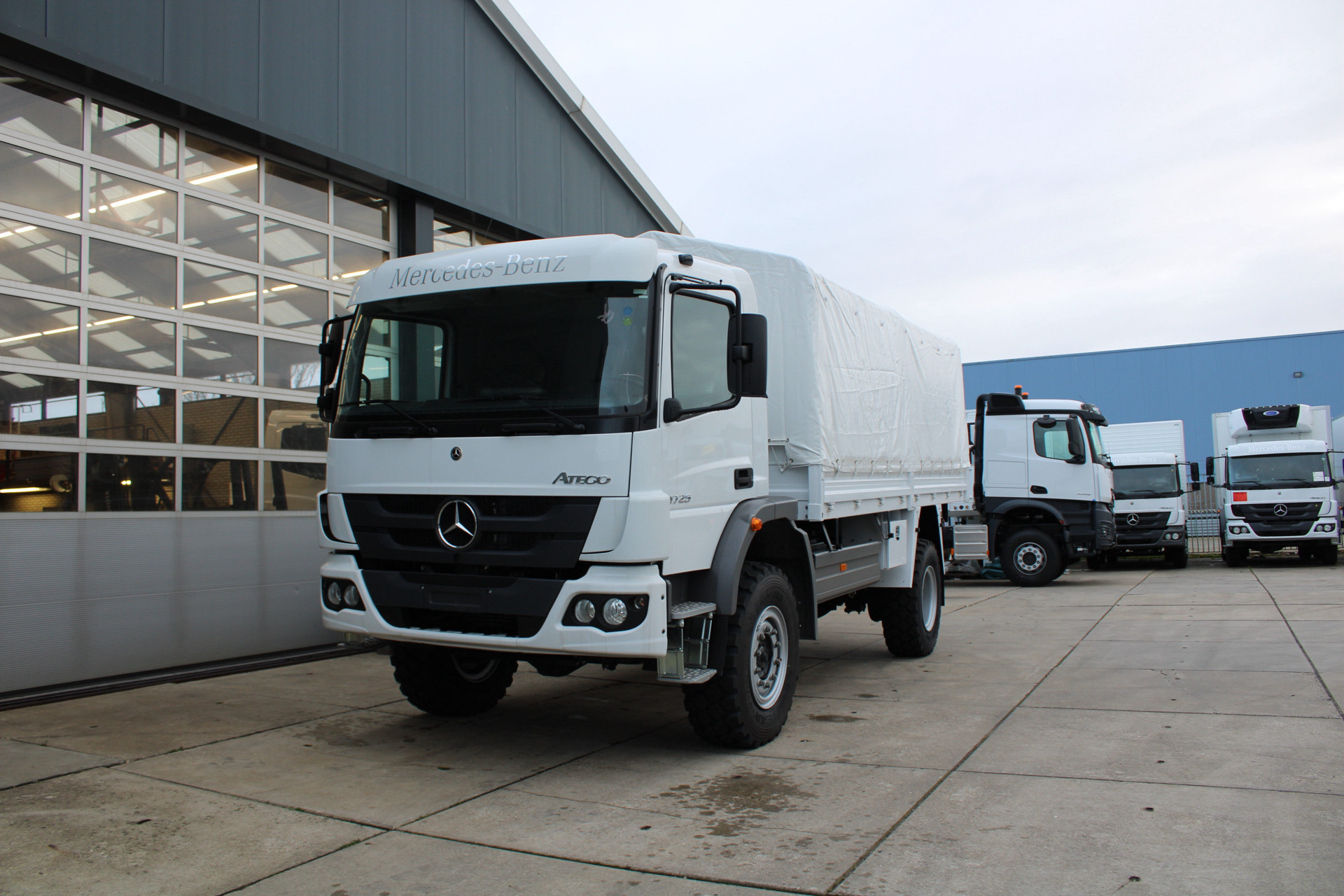 TMH Trucks undefined: фото 27