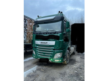 Тягач DAF XF 530