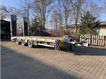 Новый Низкорамный прицеп для транспортировки тяжёлой техники Möslein TT 34 Zugrohr Gerade  34 t GG Tridem- Tieflader 3 Achs, gelenktNeufahrzeug: фото 5