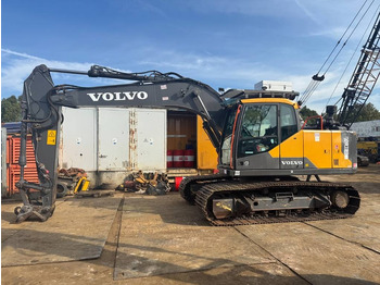 Гусеничный экскаватор VOLVO EC160