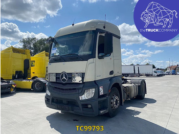 Тягач MERCEDES-BENZ Actros 1843