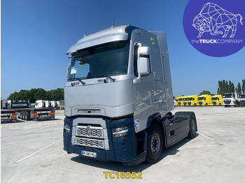 Тягач RENAULT T 520