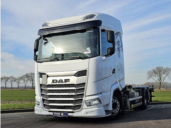 Грузовик-контейнеровоз/ Сменный кузов DAF XG 480