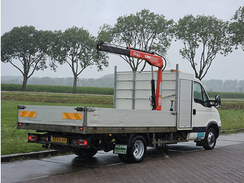 Малотоннажный бортовой грузовик Iveco Daily 40C15 XL FASSI laadkraan: фото 3 Малотоннажный бортовой грузовик Iveco Daily 40C15 XL FASSI laadkraan: фото 3