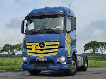 Тягач MERCEDES-BENZ Actros 1843
